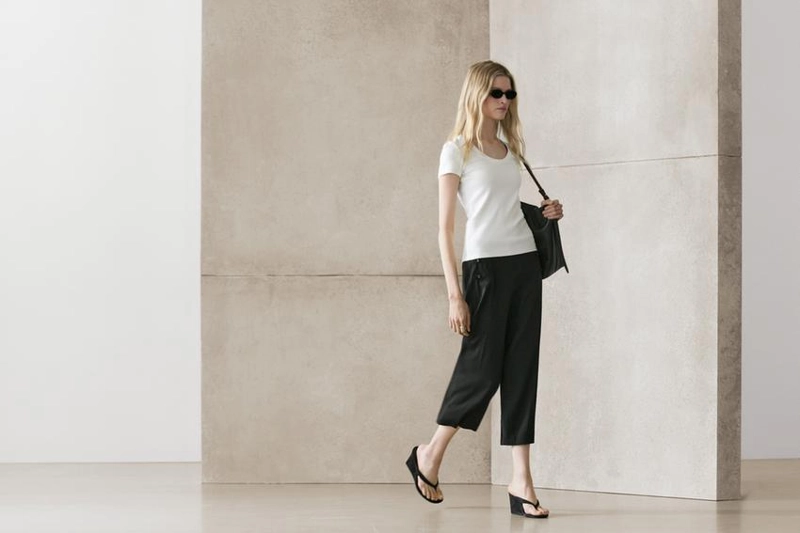 Футболка из хлопкового микса с коротким рукавом