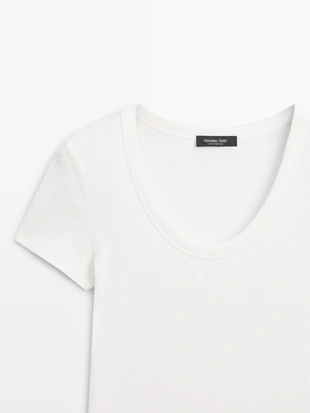 Футболка из хлопкового микса с коротким рукавом- Заказать в России