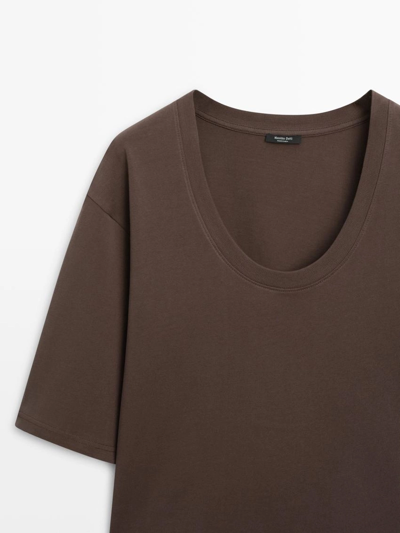 Футболка с горловиной лодочкой из 100% хлопка