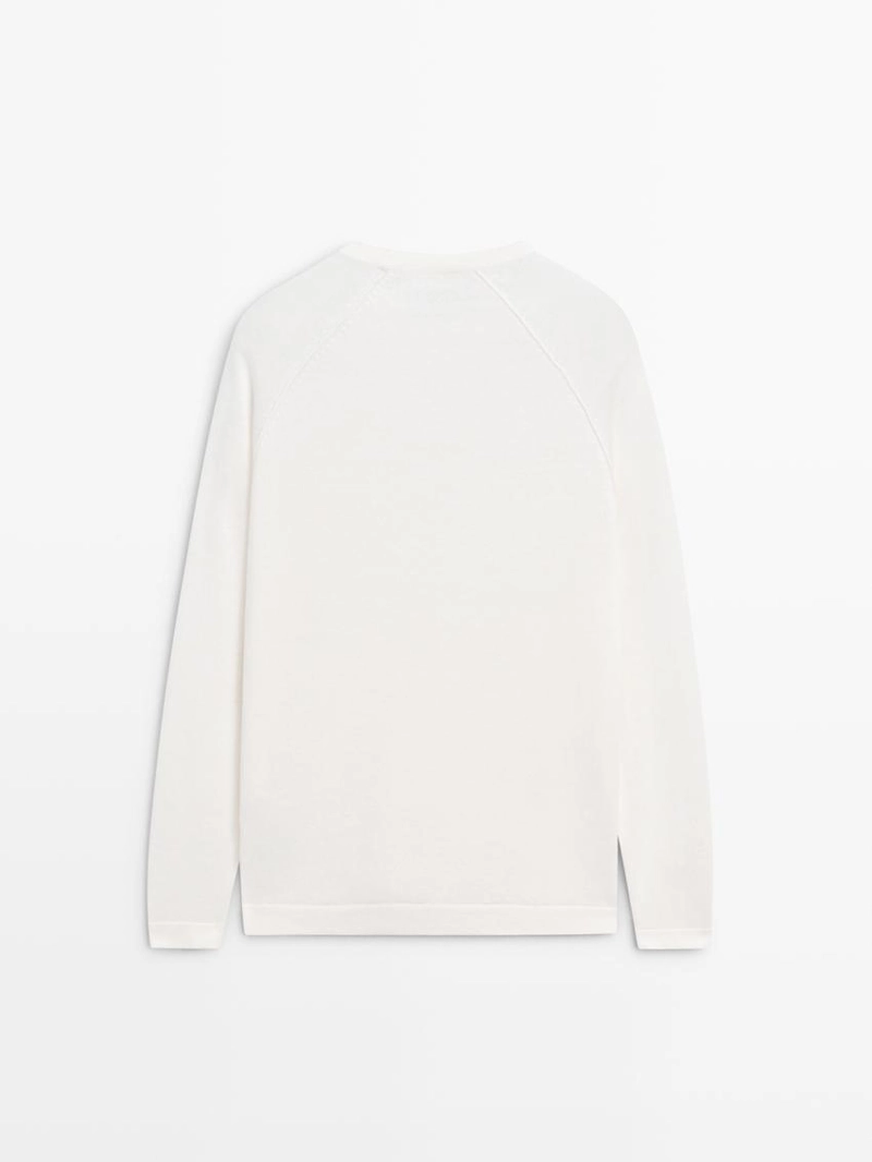 Джемпер из смесового льна с круглым вырезом