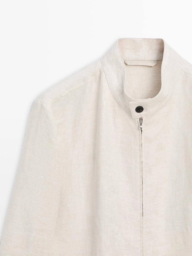 Короткий льняной пиджак с вставкой из штаниной