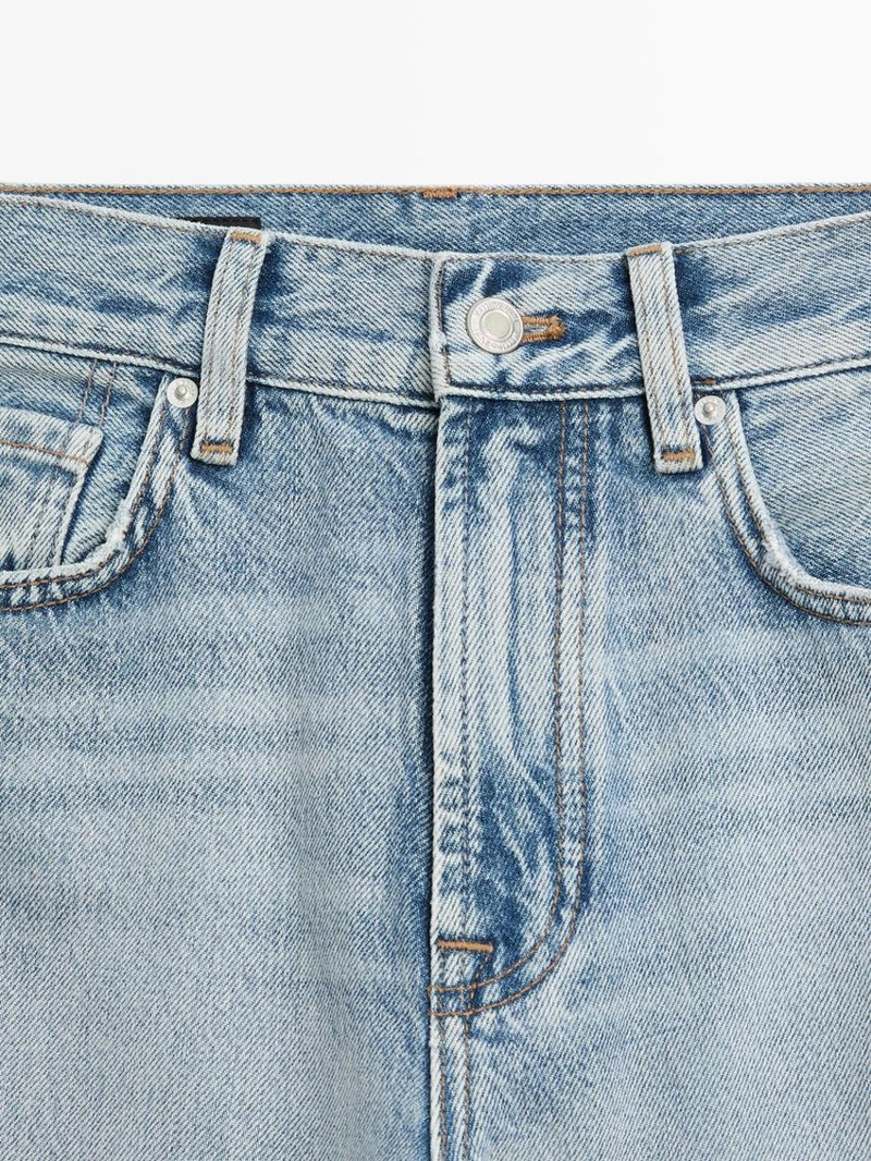 Джинсы прямого кроя