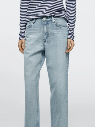 Джинсы прямого кроя- Заказать в России