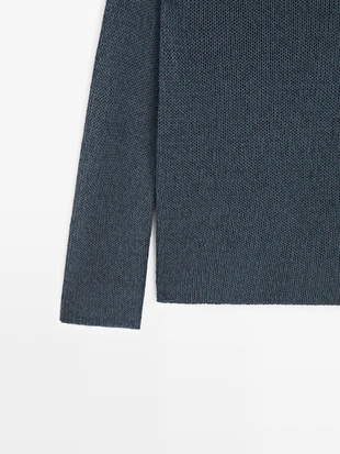 Свитер из смесовой хлопковой вязки с вырезами- Заказать в России