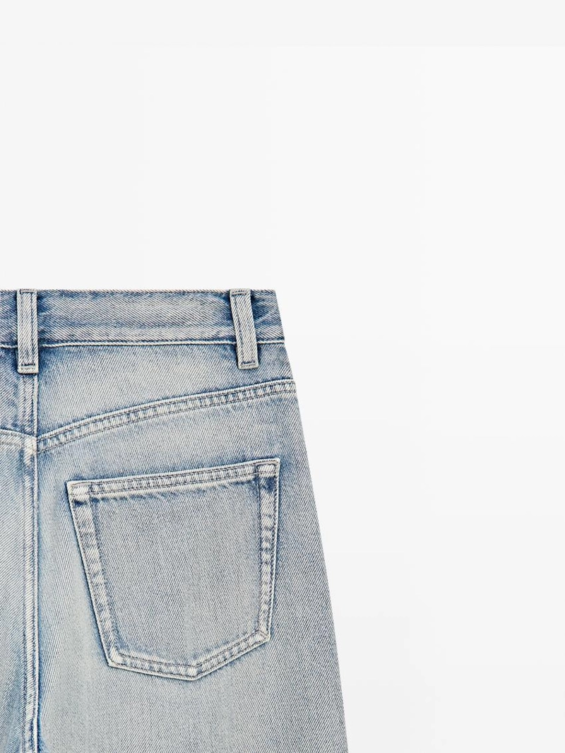 Широкие джинсы средней посадки