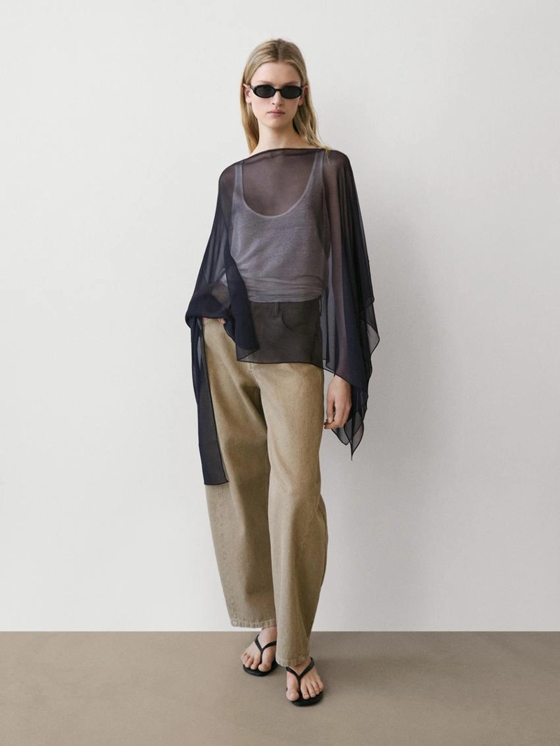 Асимметричная накидка из шелка