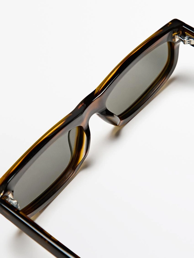 Узкие солнечные очки