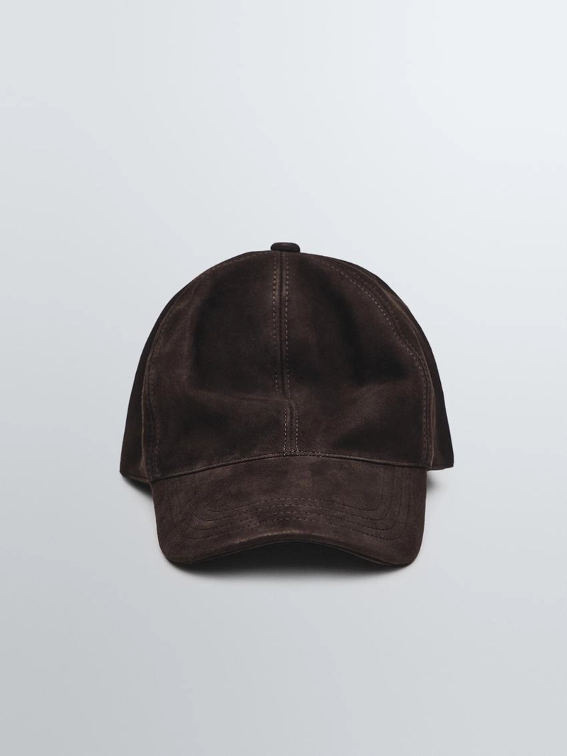 Бейсболка из замши