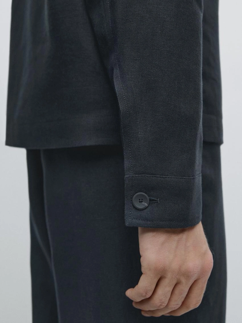 Укороченный льняной пиджак