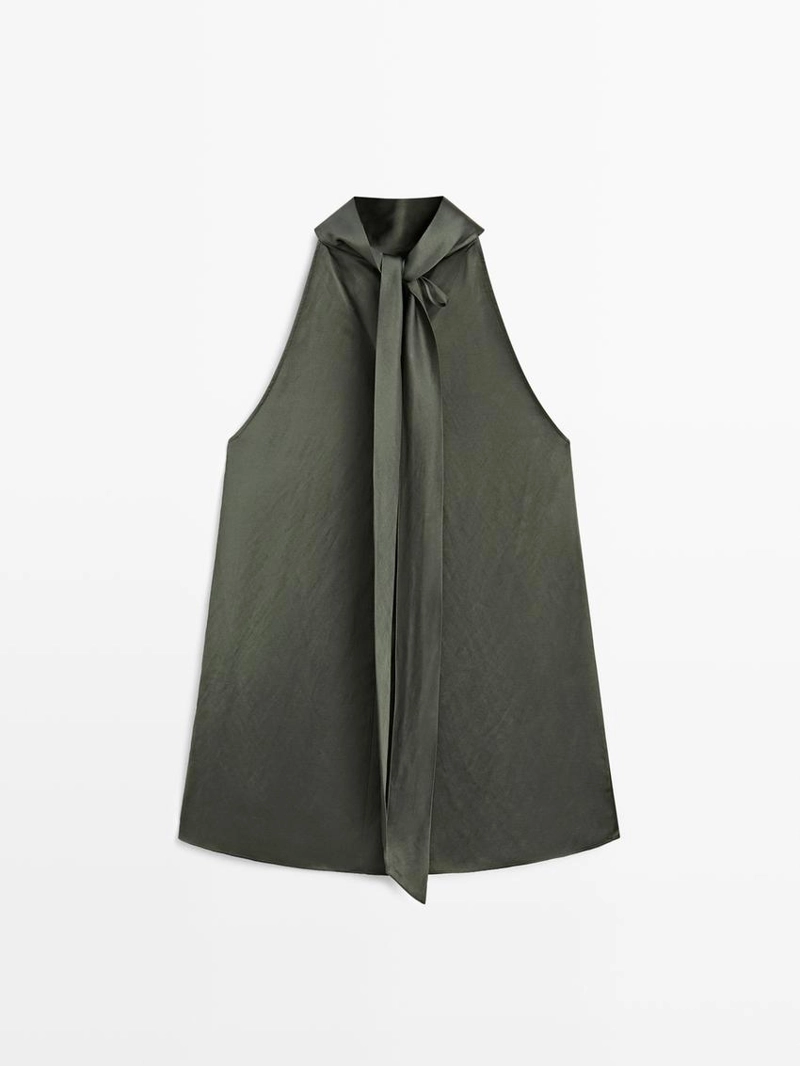 Топ с завязкой на шее из атласа