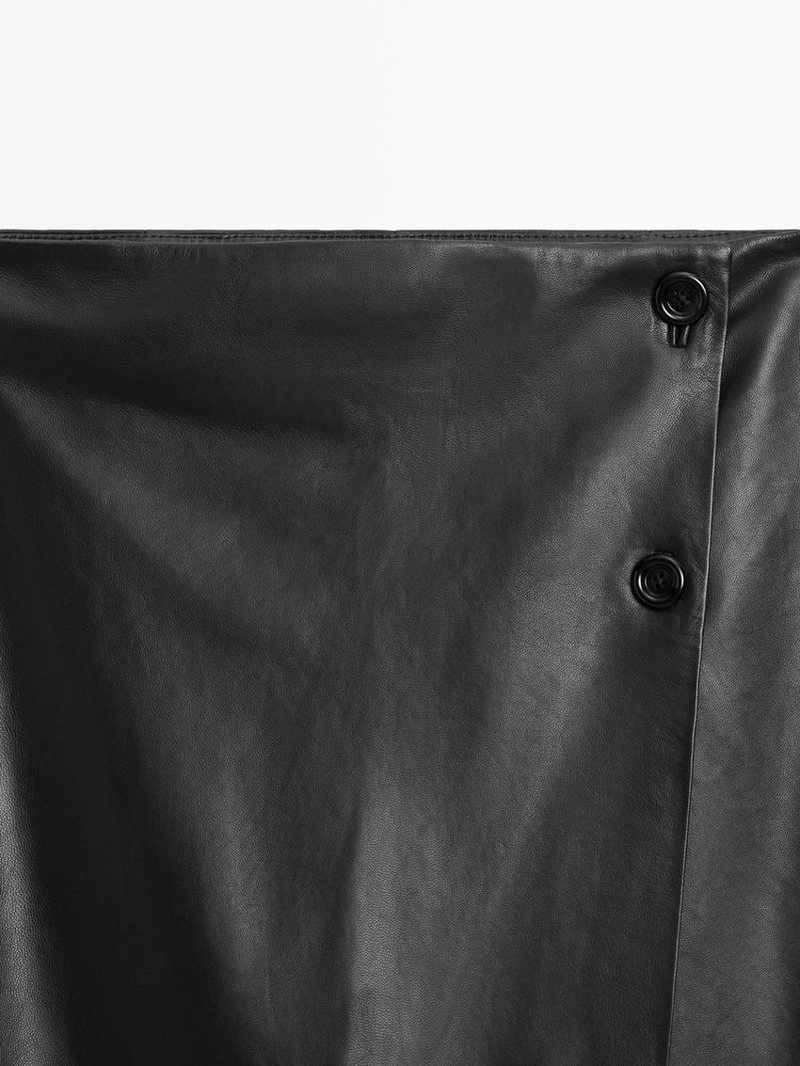 Юбка-миди из натуральной кожи с швами