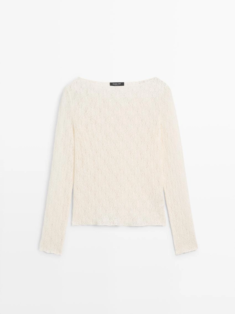 Футболка с лодочным вырезом и деталями из кружева