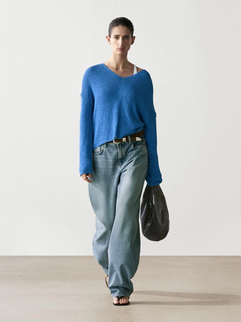 Водолазка из хлопково-шерстяного трикотажа с v-образным вырезом