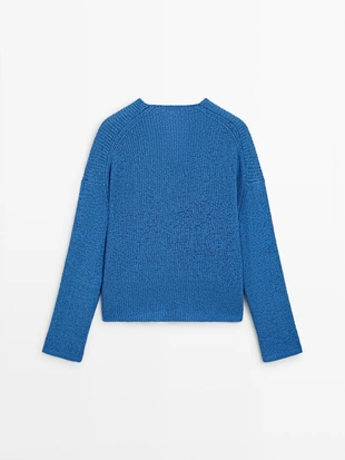 Водолазка из хлопково-шерстяного трикотажа с v-образным вырезом- Заказать в России