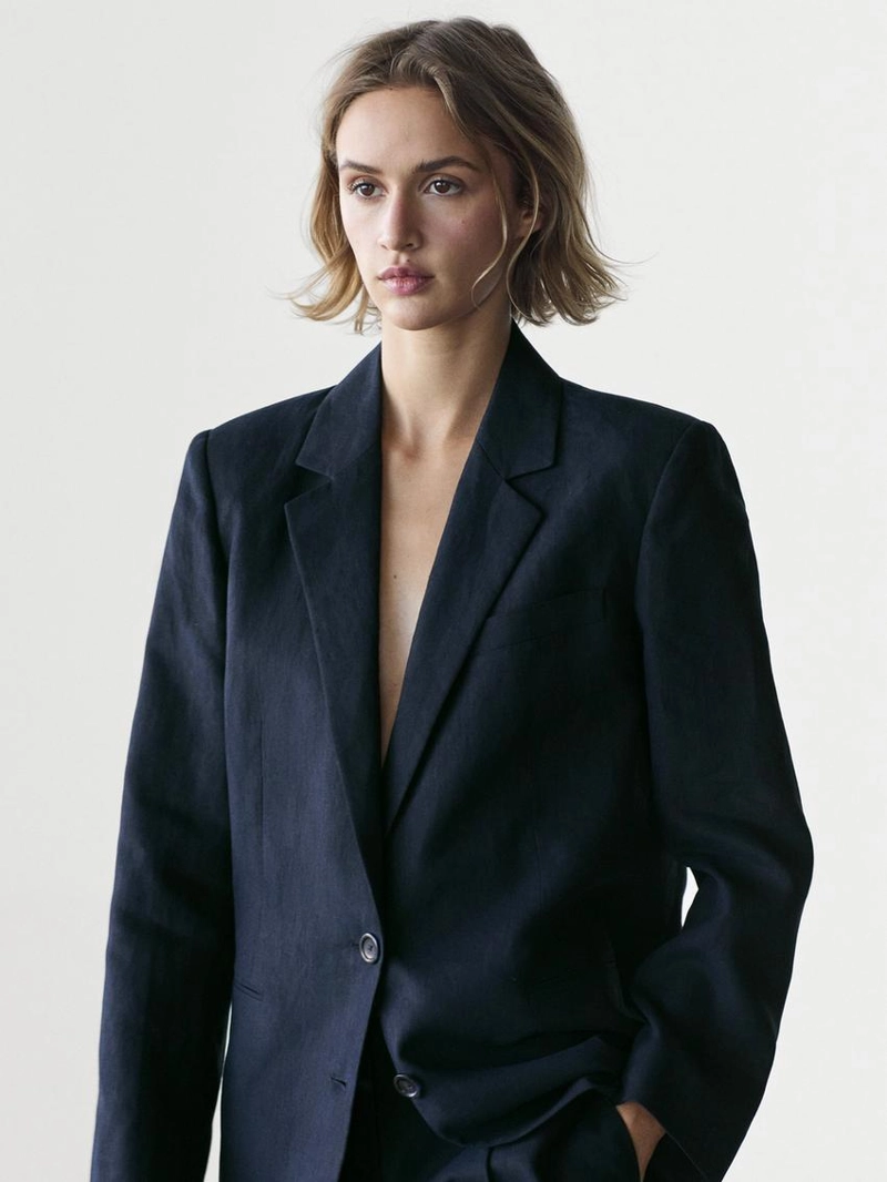 Пиджак из льна с деталями на пуговицах