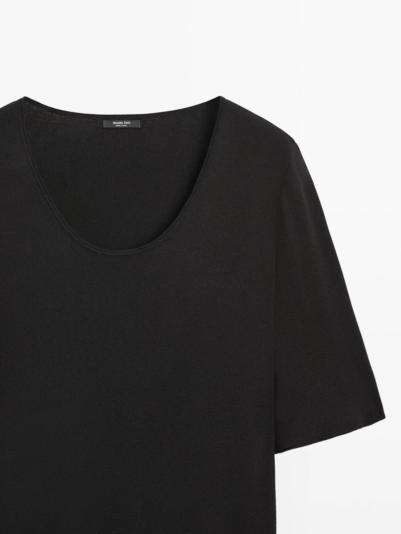 Платье миди с деталями на рукавах