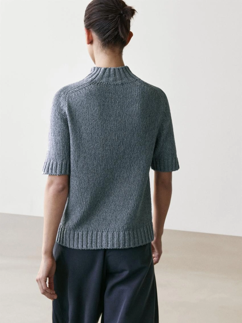 Вязанный свитер с мокрым воротником из хлопкового смесового материала