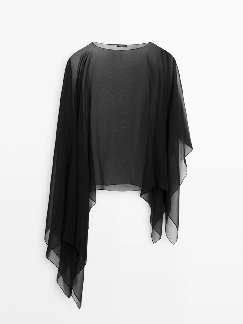 Капа из шелка с асимметричным кроем