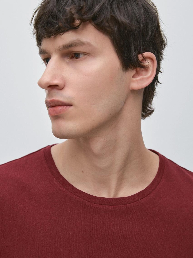 Футболка из льняной смеси на короткий рукав