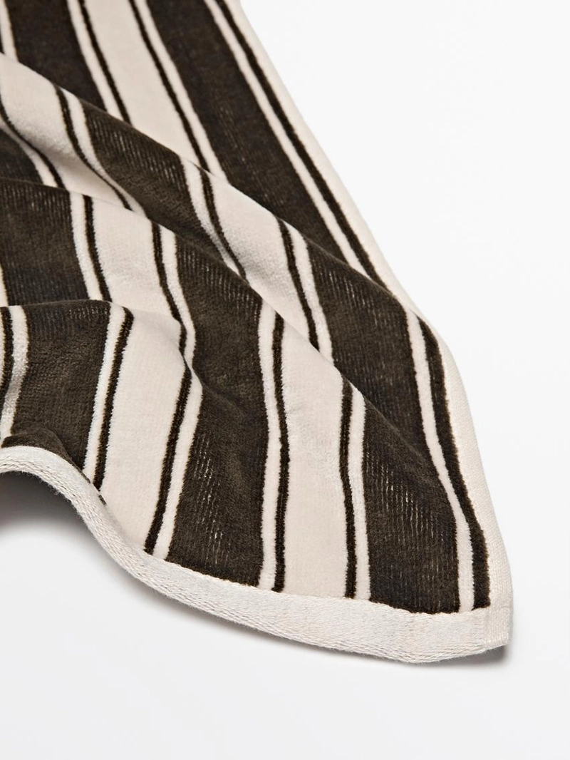 Полотенце из хлопка в полоску