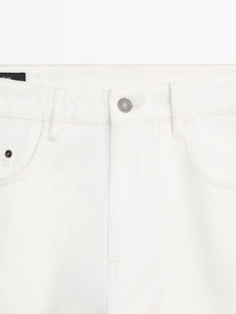 Джинсы свободного кроя