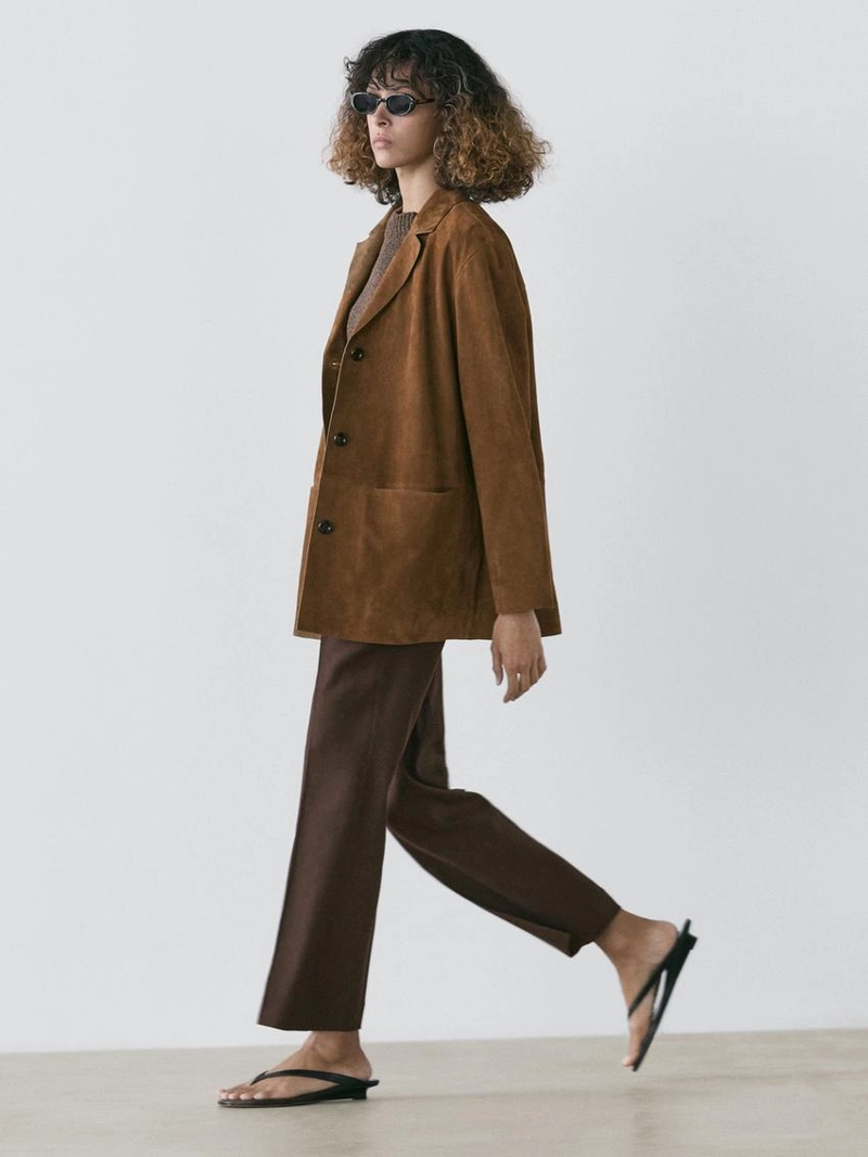 Замшевый кожаный блейзер с лацканами