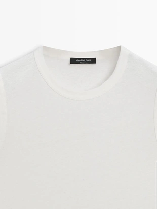 Рукаво́й льня́ной футбо́лка без руко́в- Заказать в России