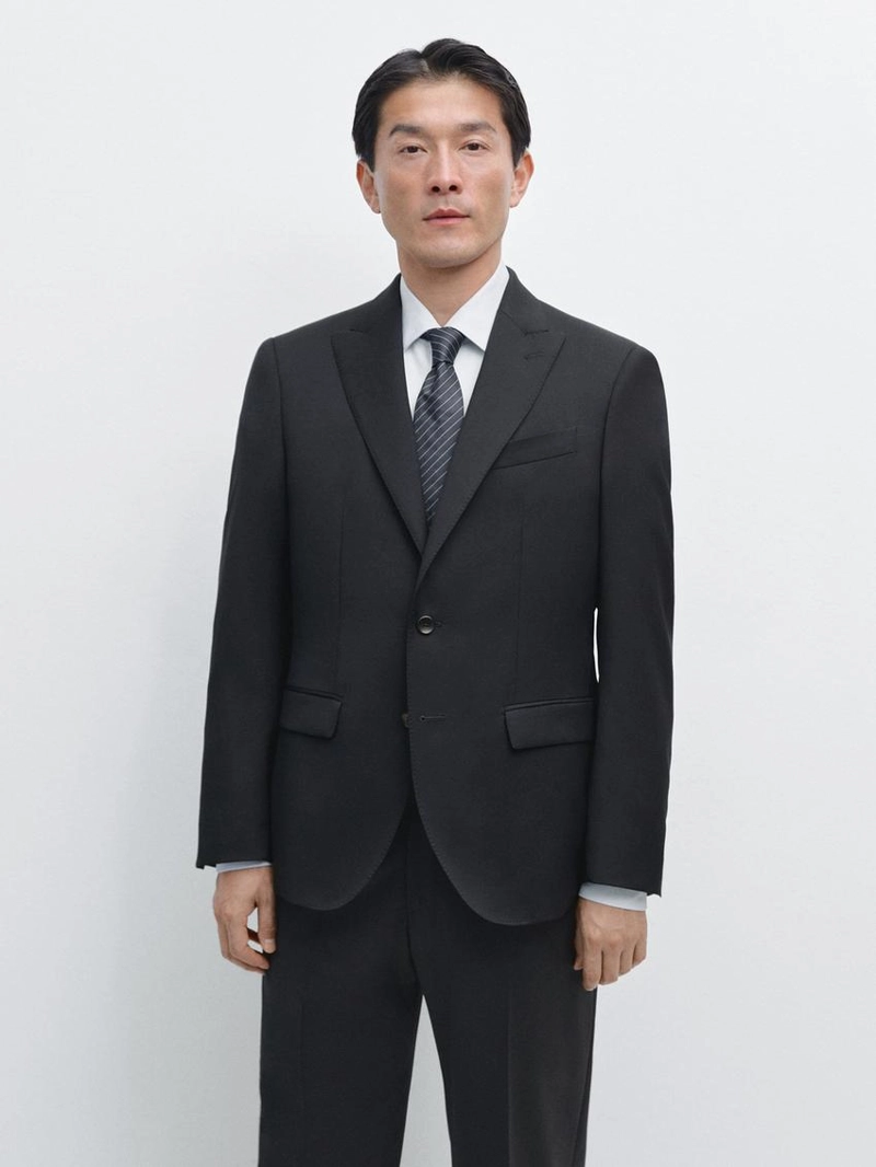 Шерстяной пиджак для костюма