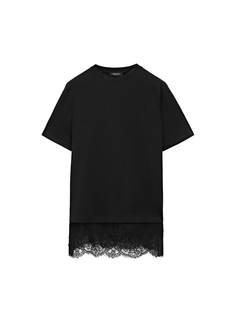 Футболка с короткими рукавами и кружевными деталями