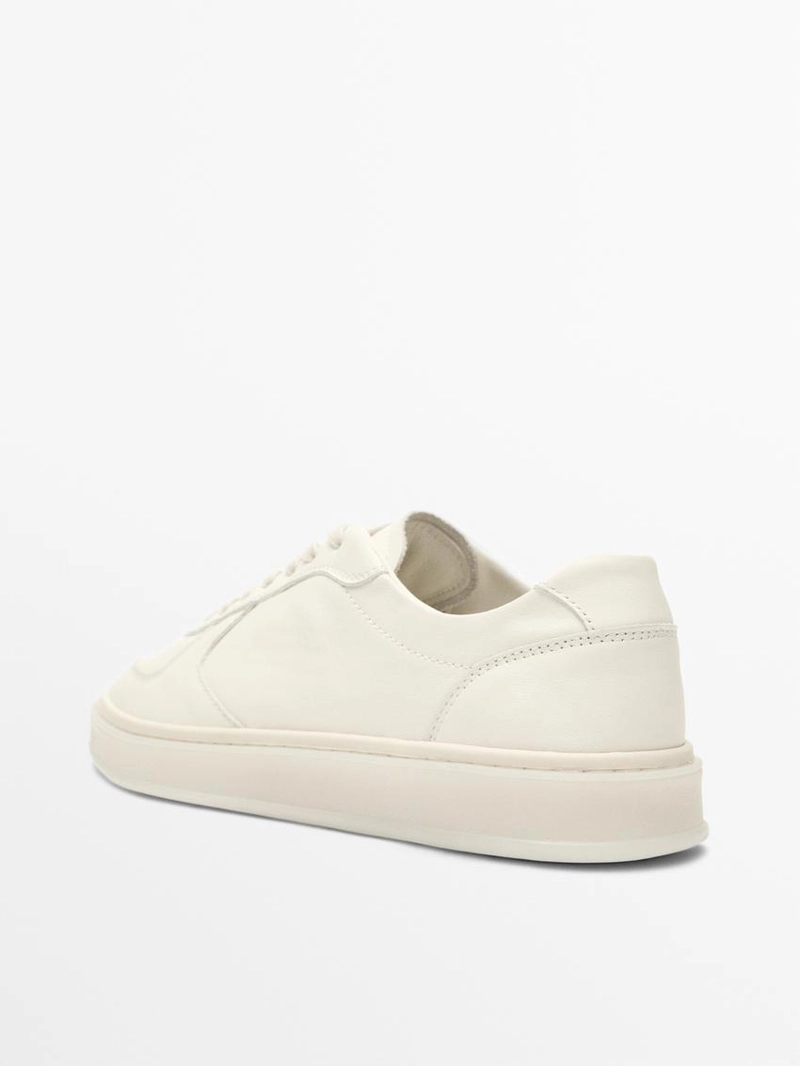 Кроссовки из наппы