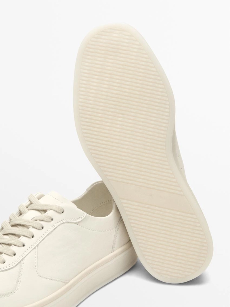 Кроссовки из наппы