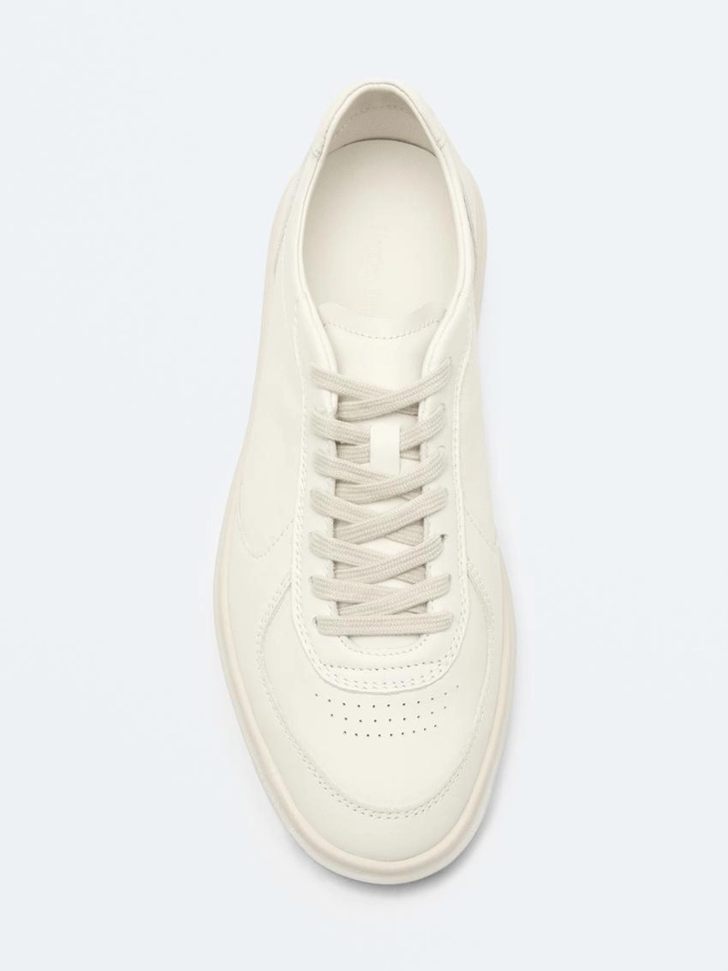 Кроссовки из наппы