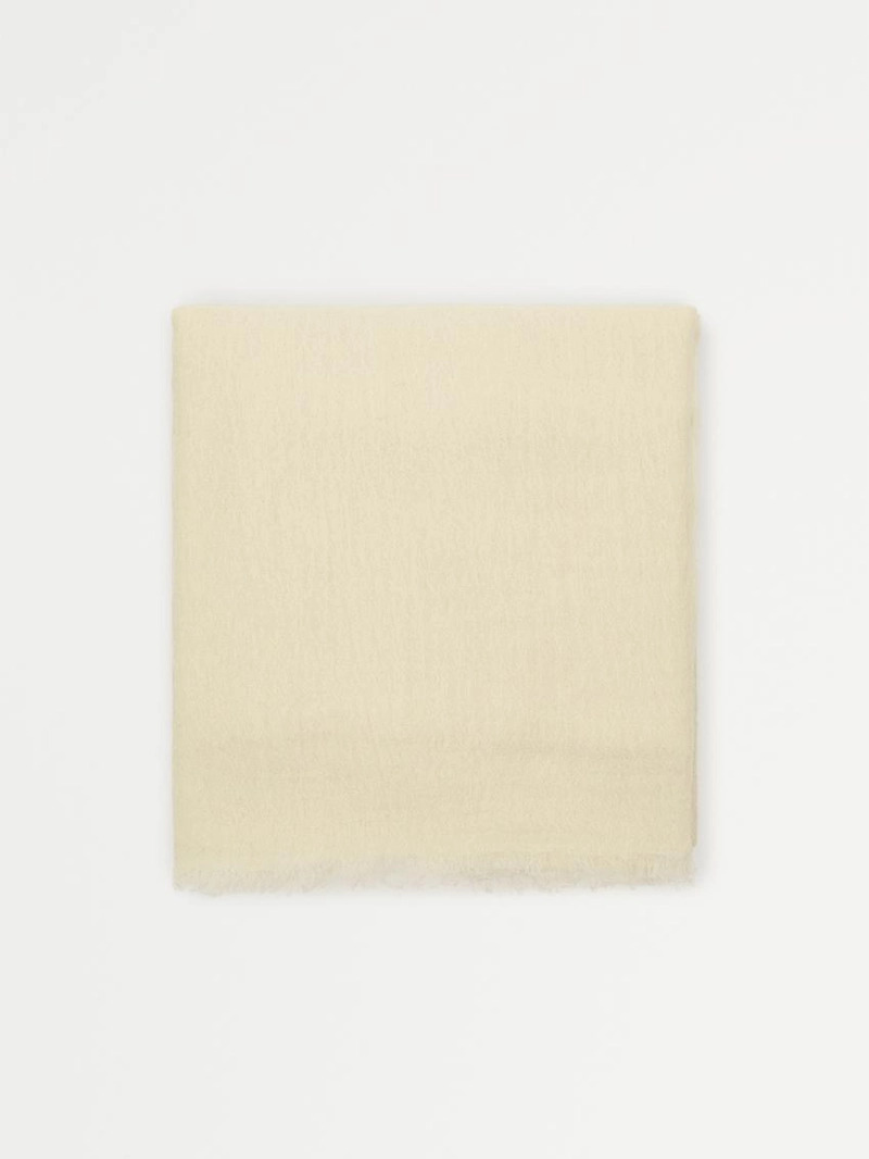 Шарф из легкой шерстяной смеси