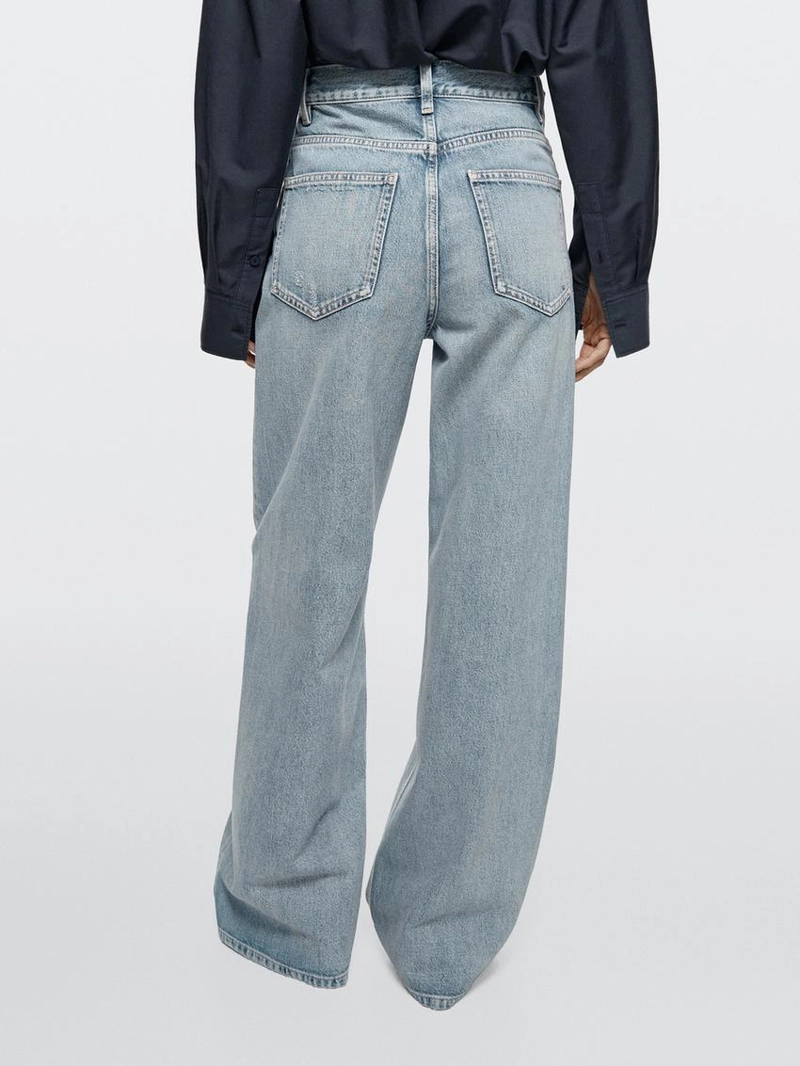 Джинсы свободного кроя