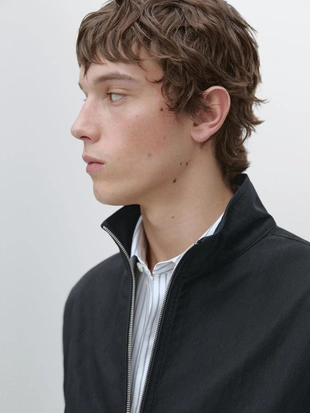 Легкая короткая куртка- Заказать в России