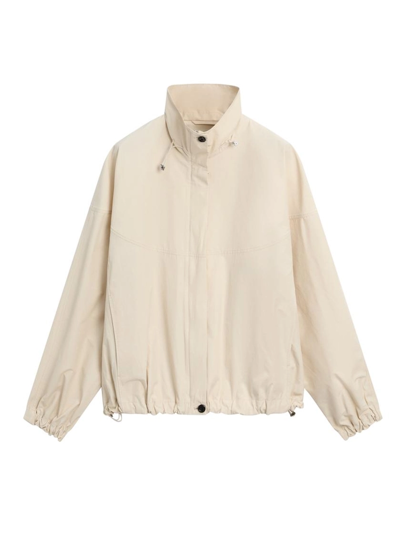 Куртка-бомбер с высоким воротником и объемной стежкой