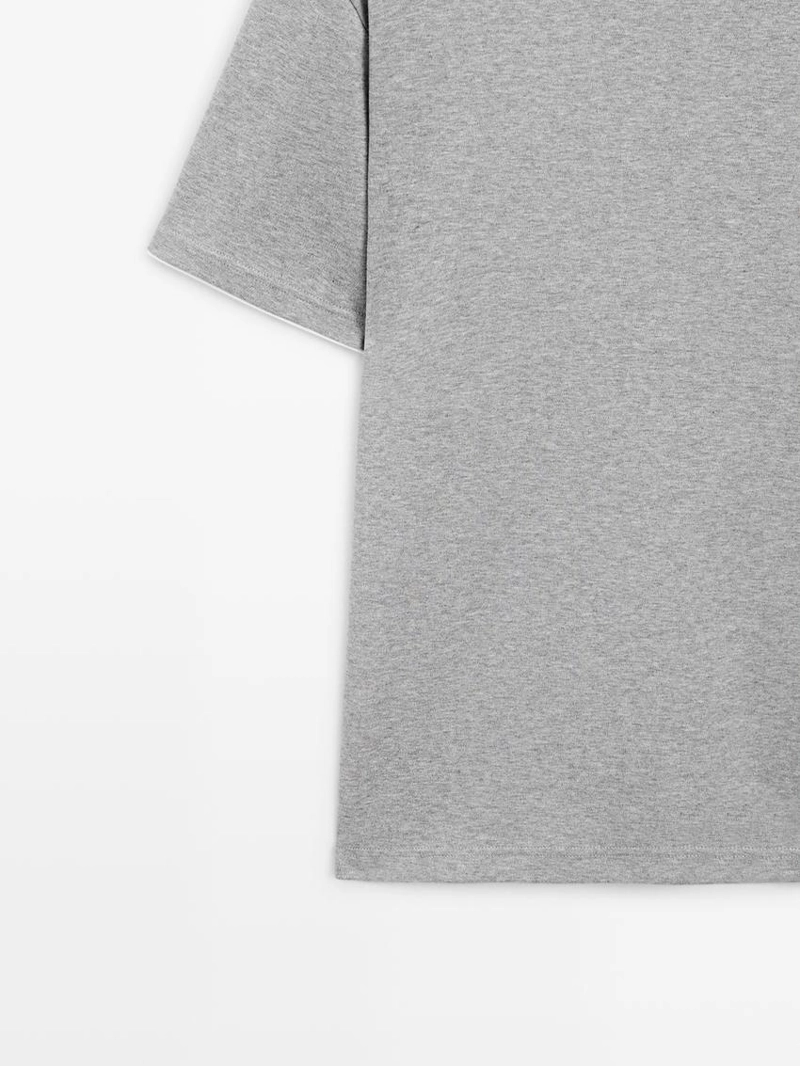 Футболка из 100% хлопка с контрастными деталями