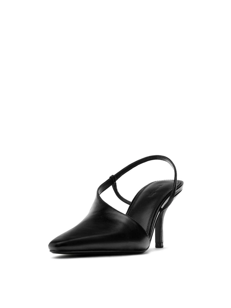 Асимметричные туфли на высоком каблуке