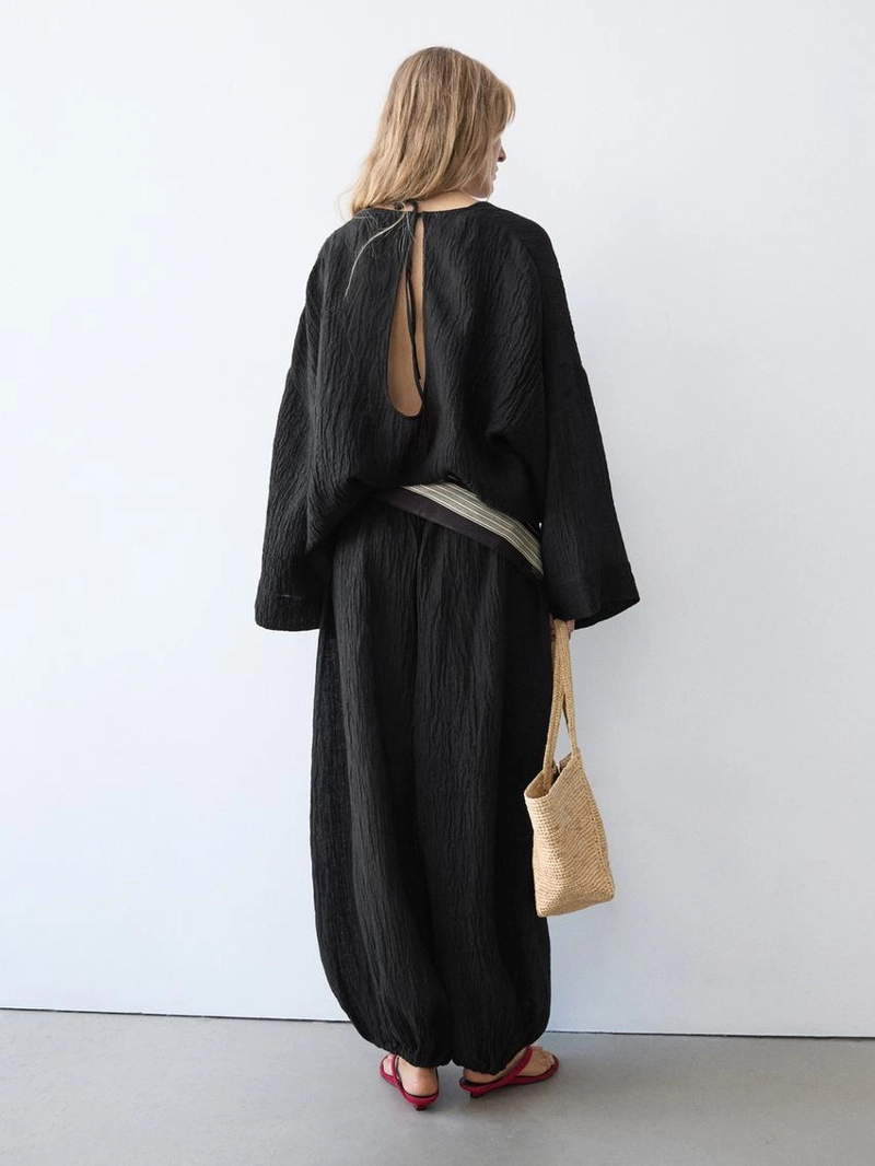 Приталенная блуза из 100% льна