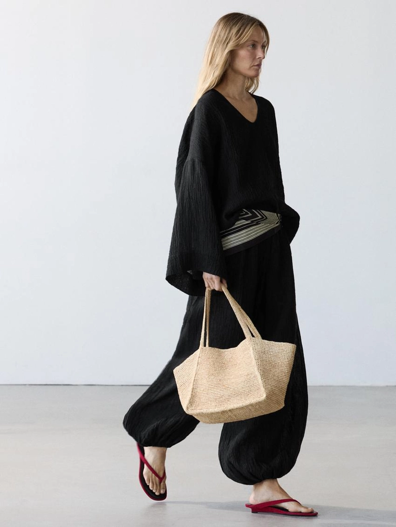 Приталенная блуза из 100% льна