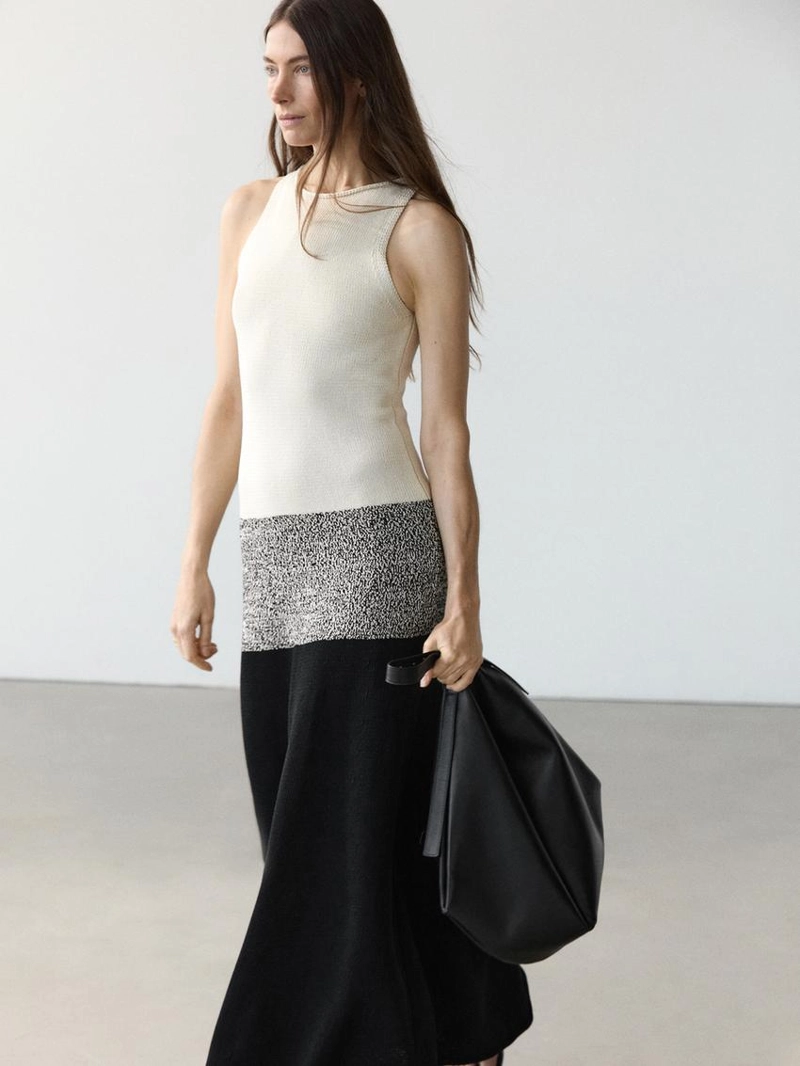 Платье из 100% хлопка с контрастным вязанным узором до колена