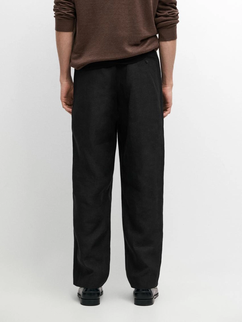 Льняные зауженные брюки приталенного кроя