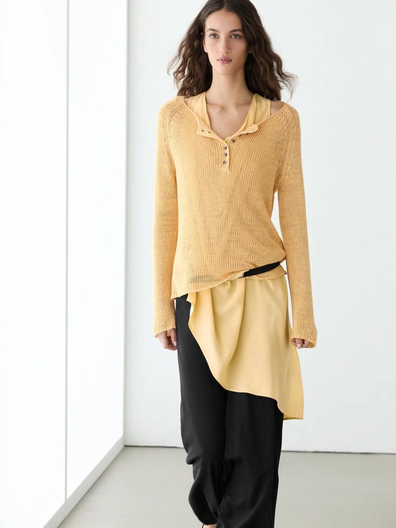 Пуловер из льна с деталями воротника