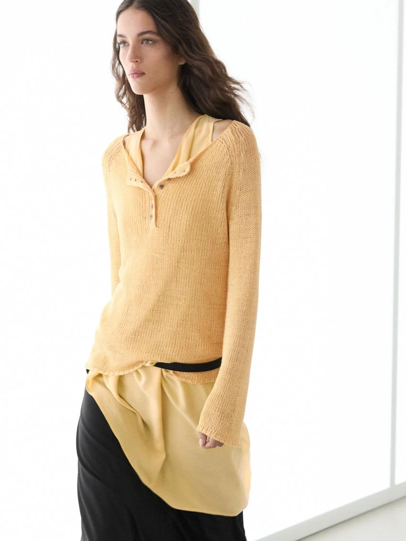 Пуловер из льна с деталями воротника