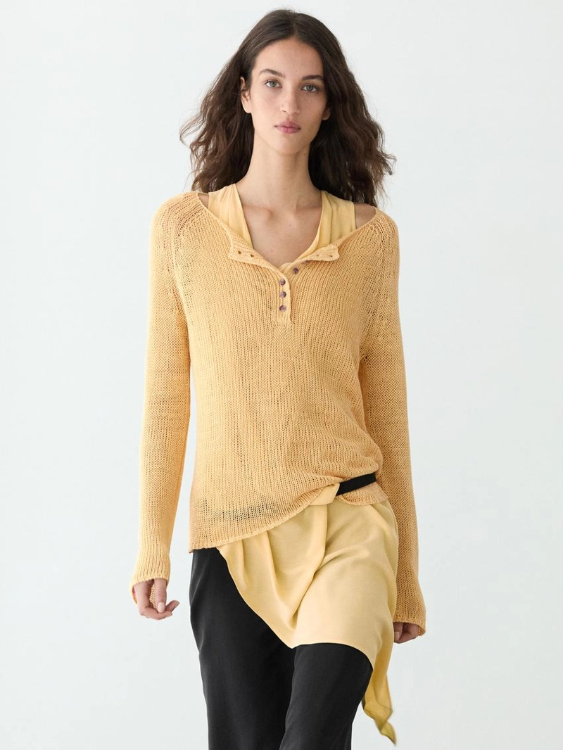 Пуловер из льна с деталями воротника