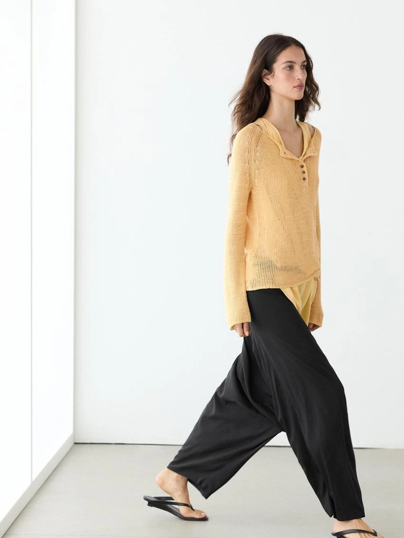 Пуловер из льна с деталями воротника