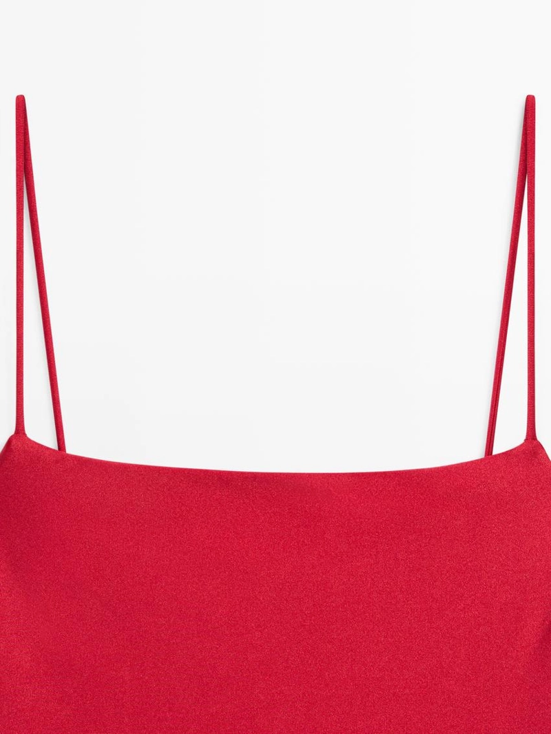 Купальник с тонкими бретелями