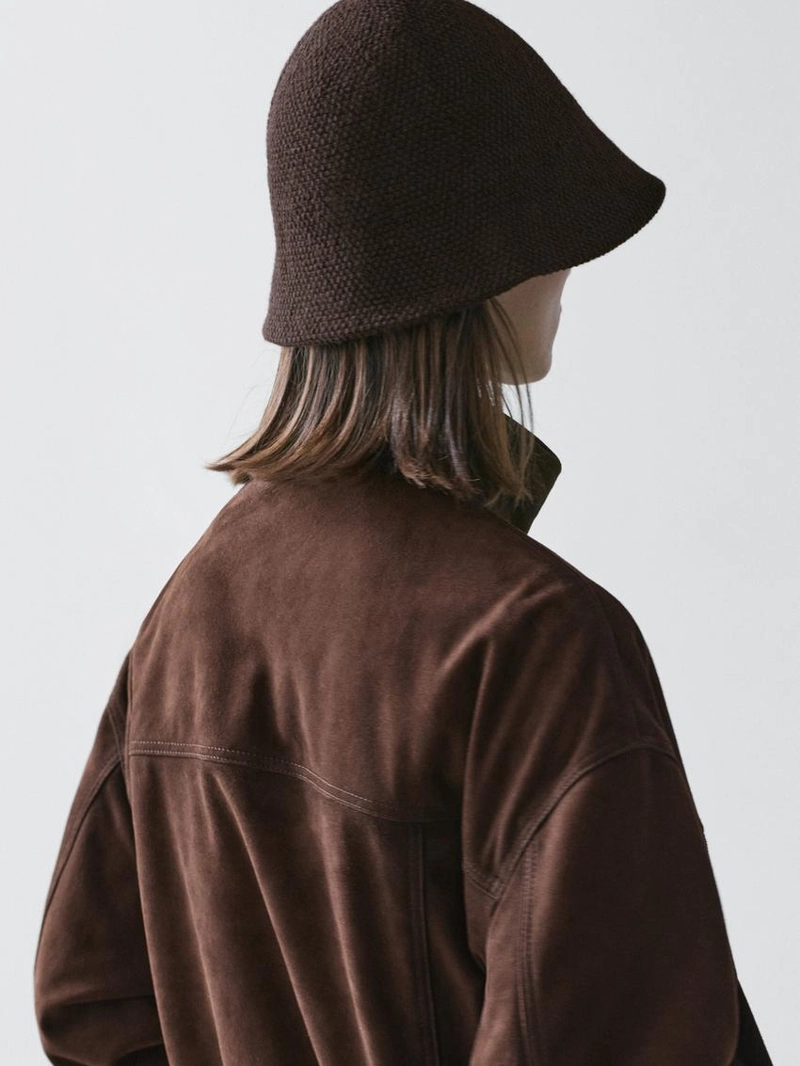 Шапка из вязаного шерстяного микса