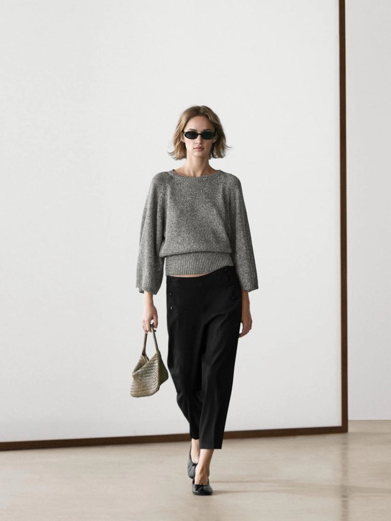 Брюки-капри с деталями на пуговицах