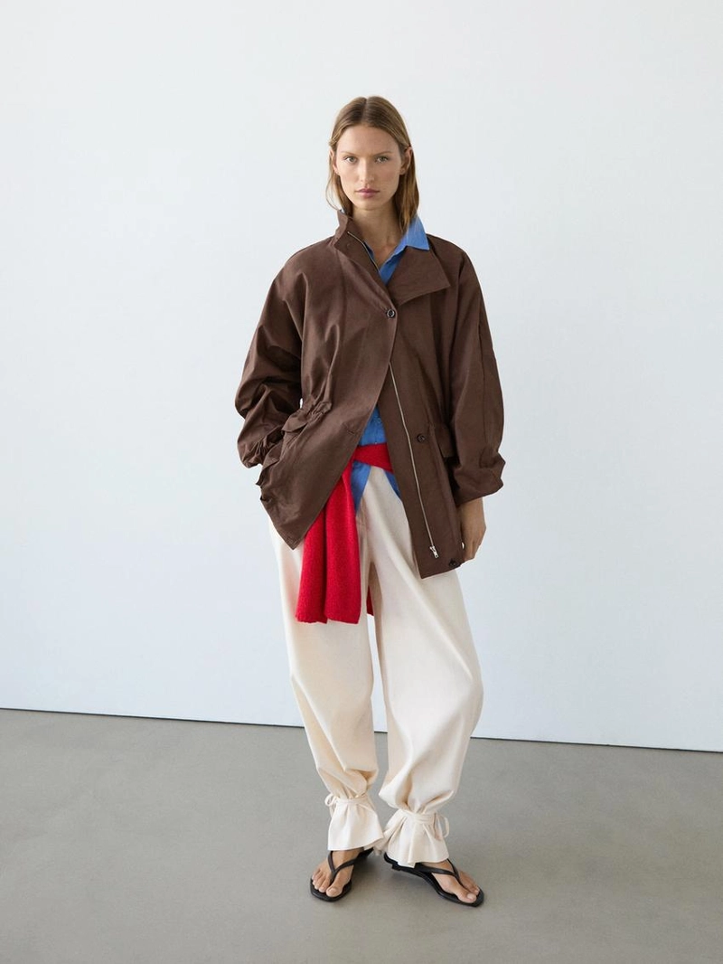 Пуховик с воротником деталями